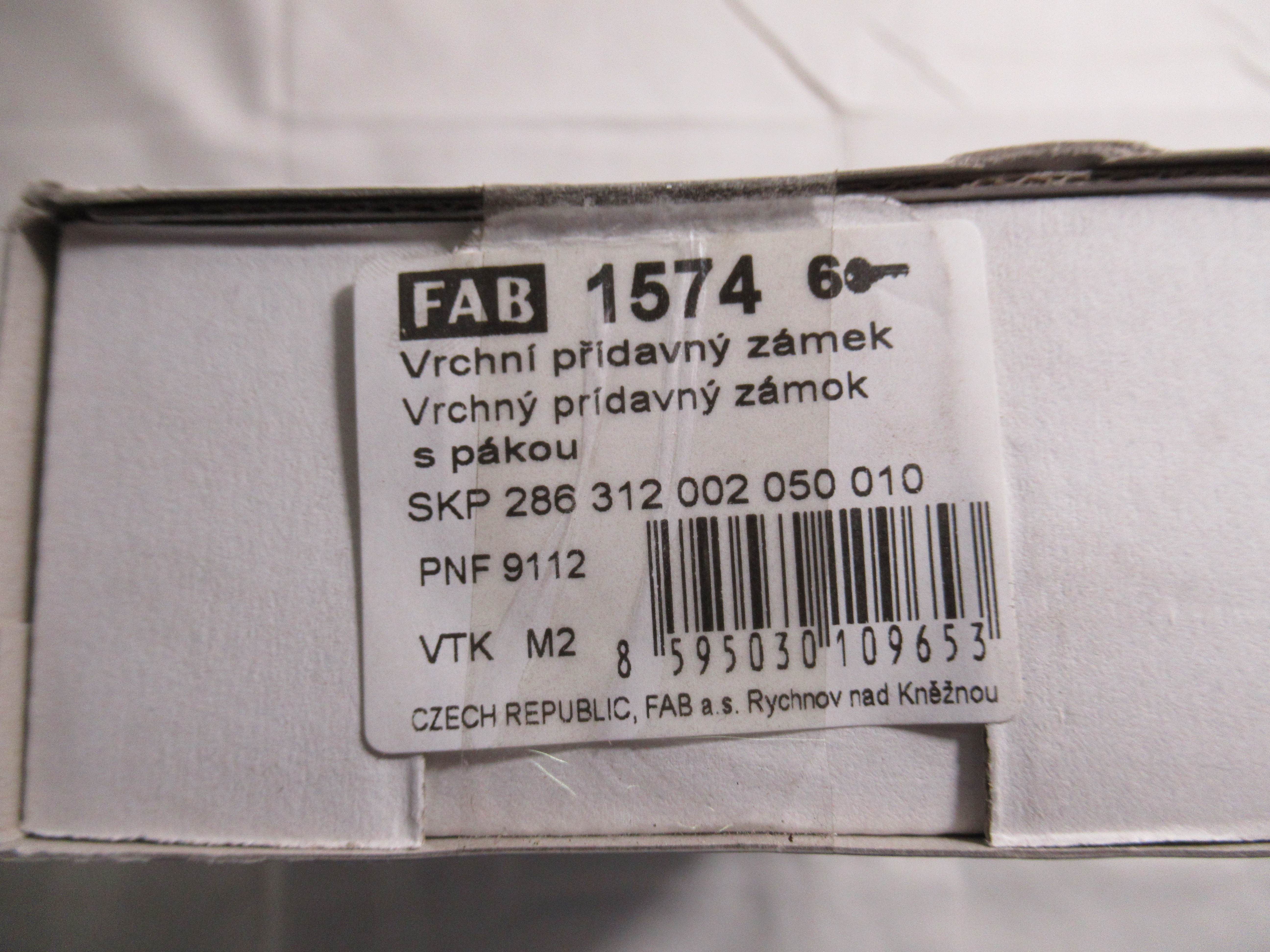 Bezpečnostní přídavný zámek s pákou 1574