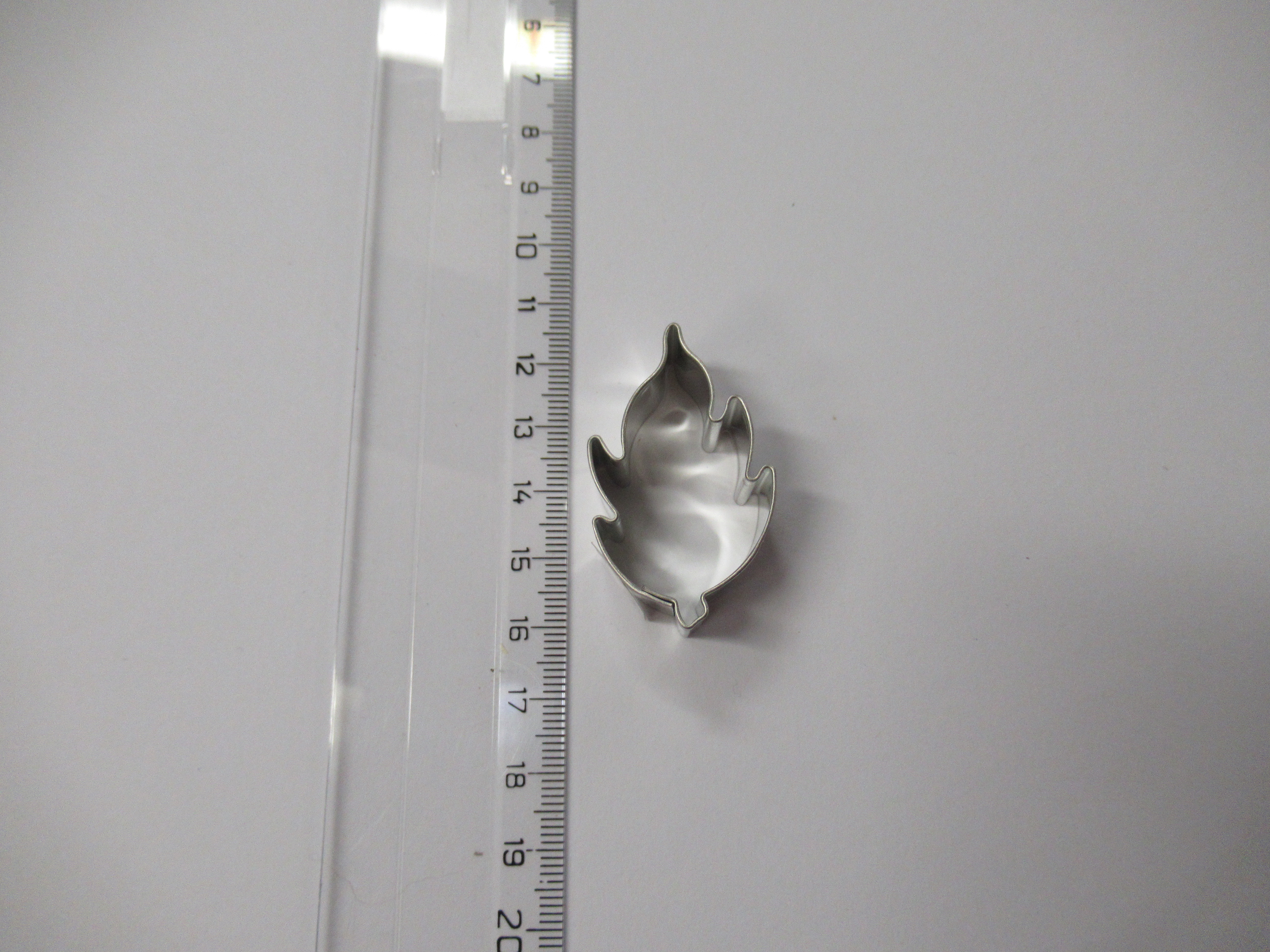 Vykrajovátko pocínované LIST - 41mm