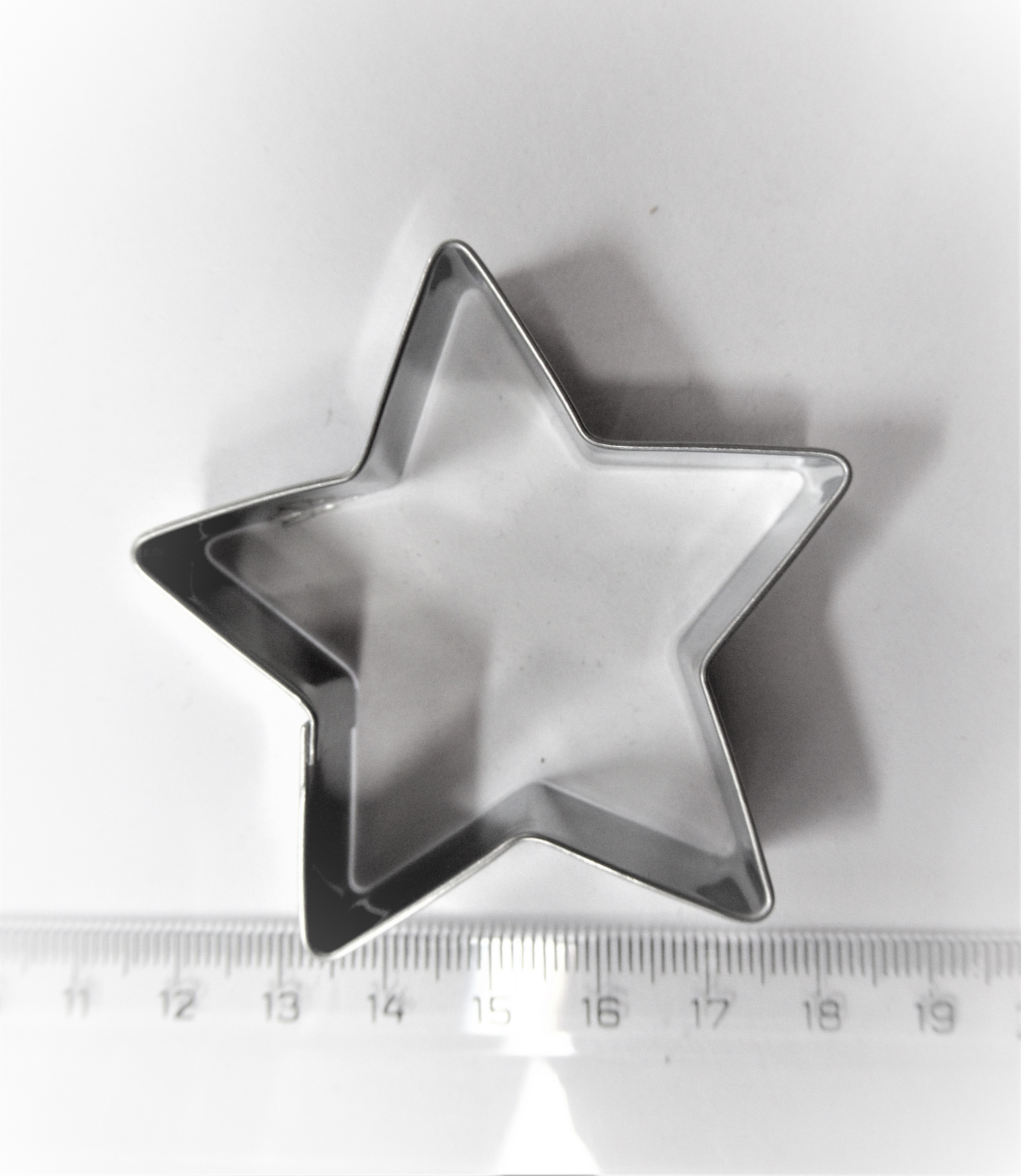 Vykrajovátko pocínované HVĚZDA 2 6cm