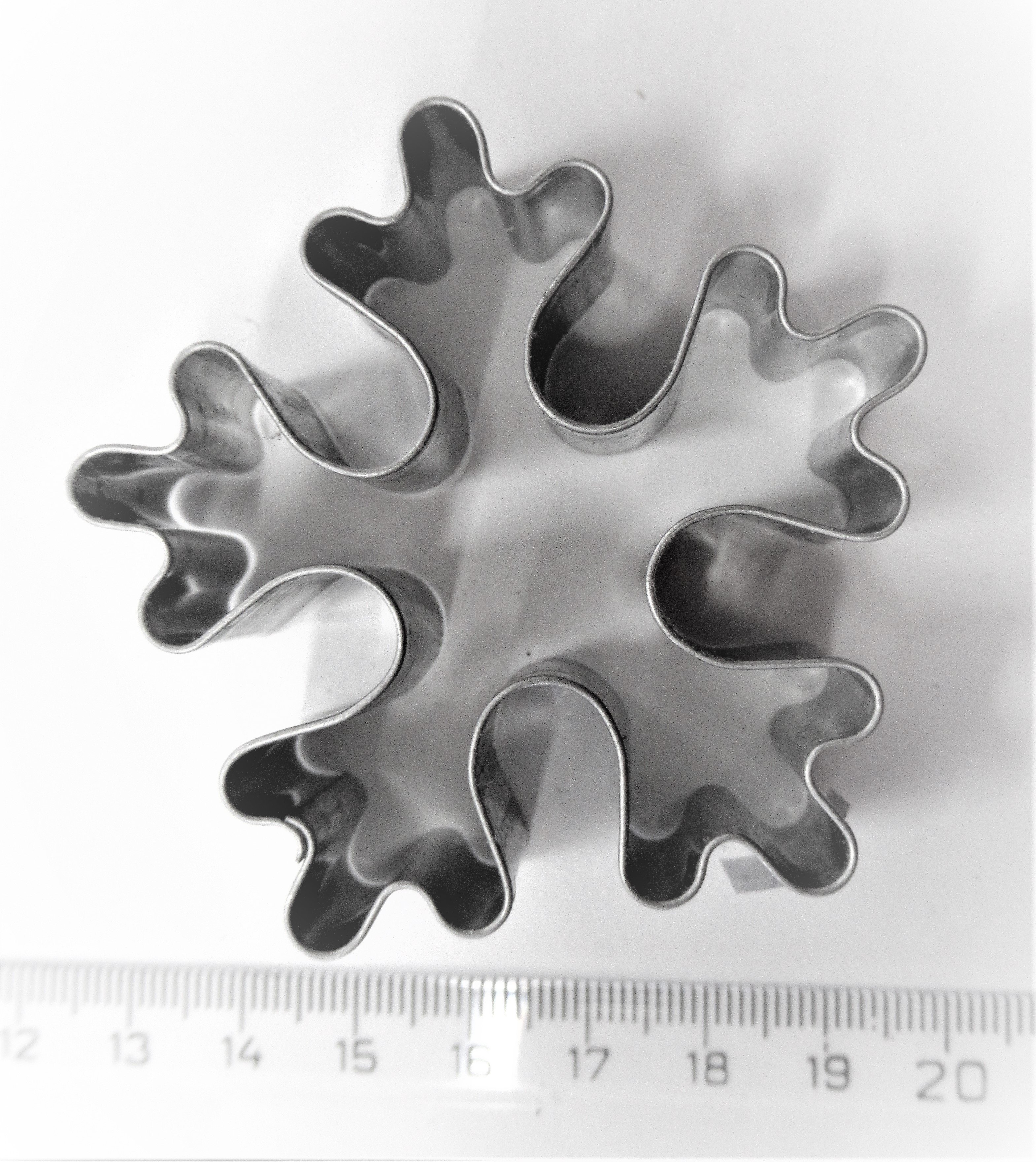 Vykrajovátko pocínované VLOČKA 7,5cm
