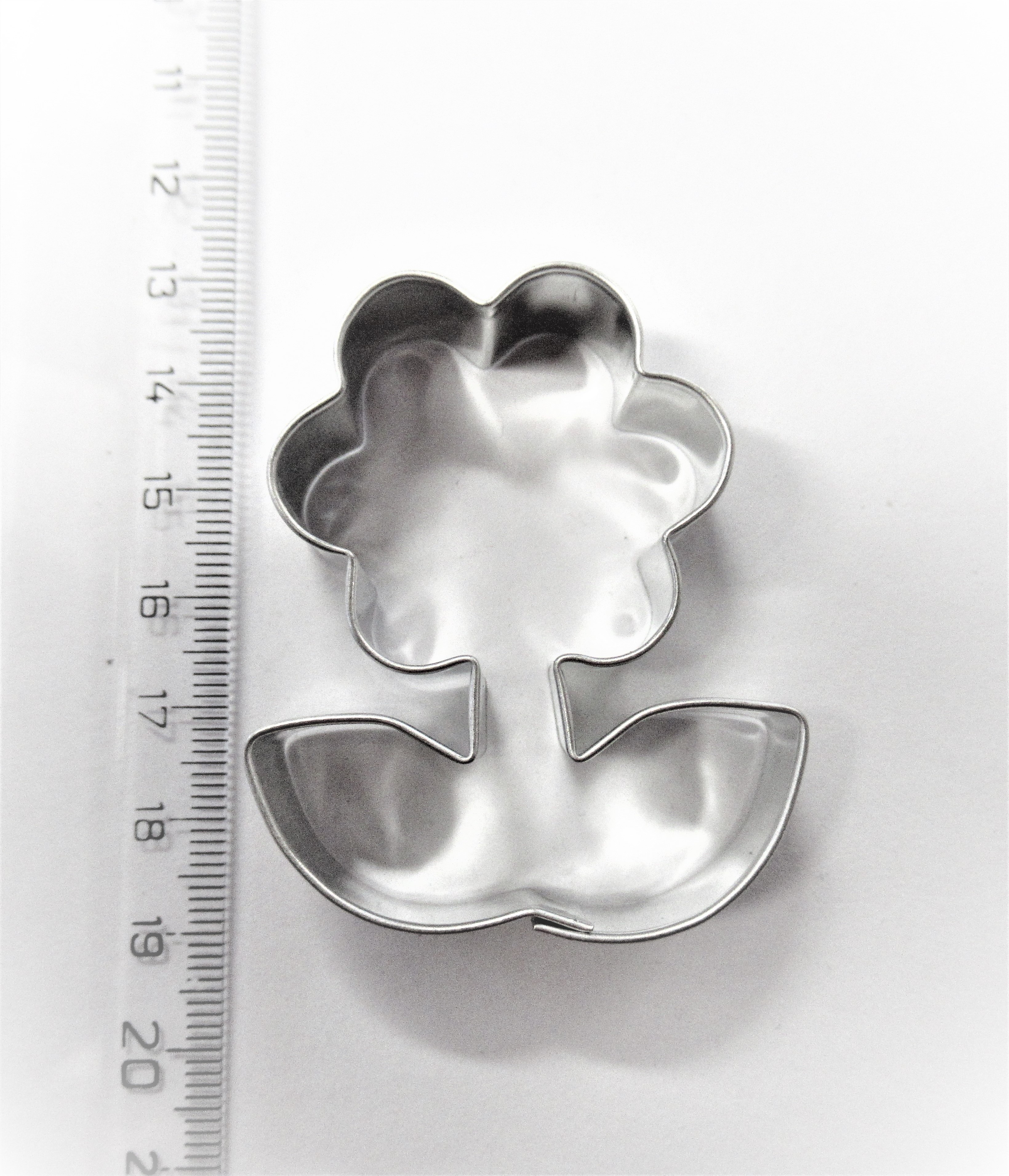 Vykrajovátko pocínované KYTKA 4 - 6cm