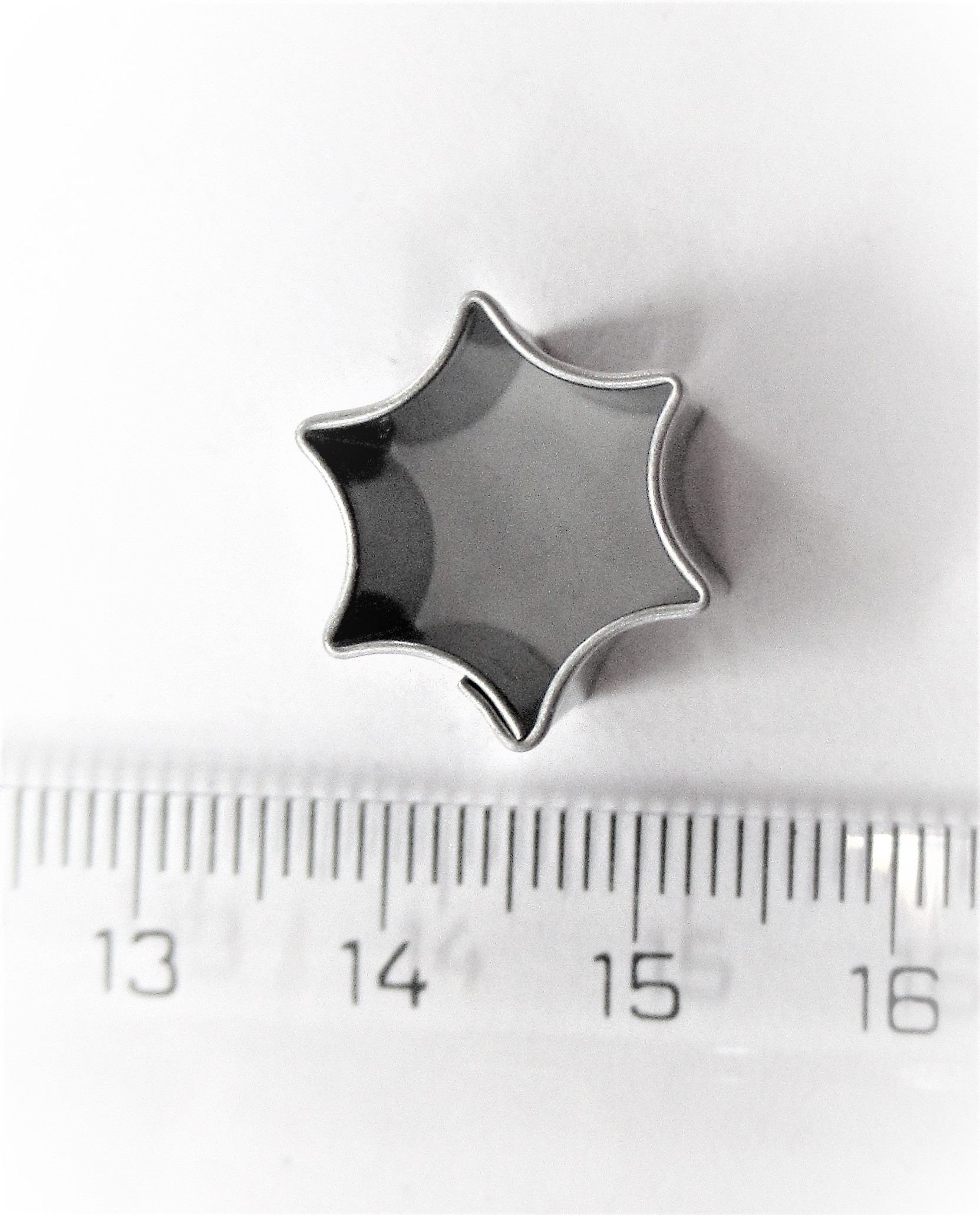 Vykrajovátko pocínované HVĚZDA MINI - 15mm