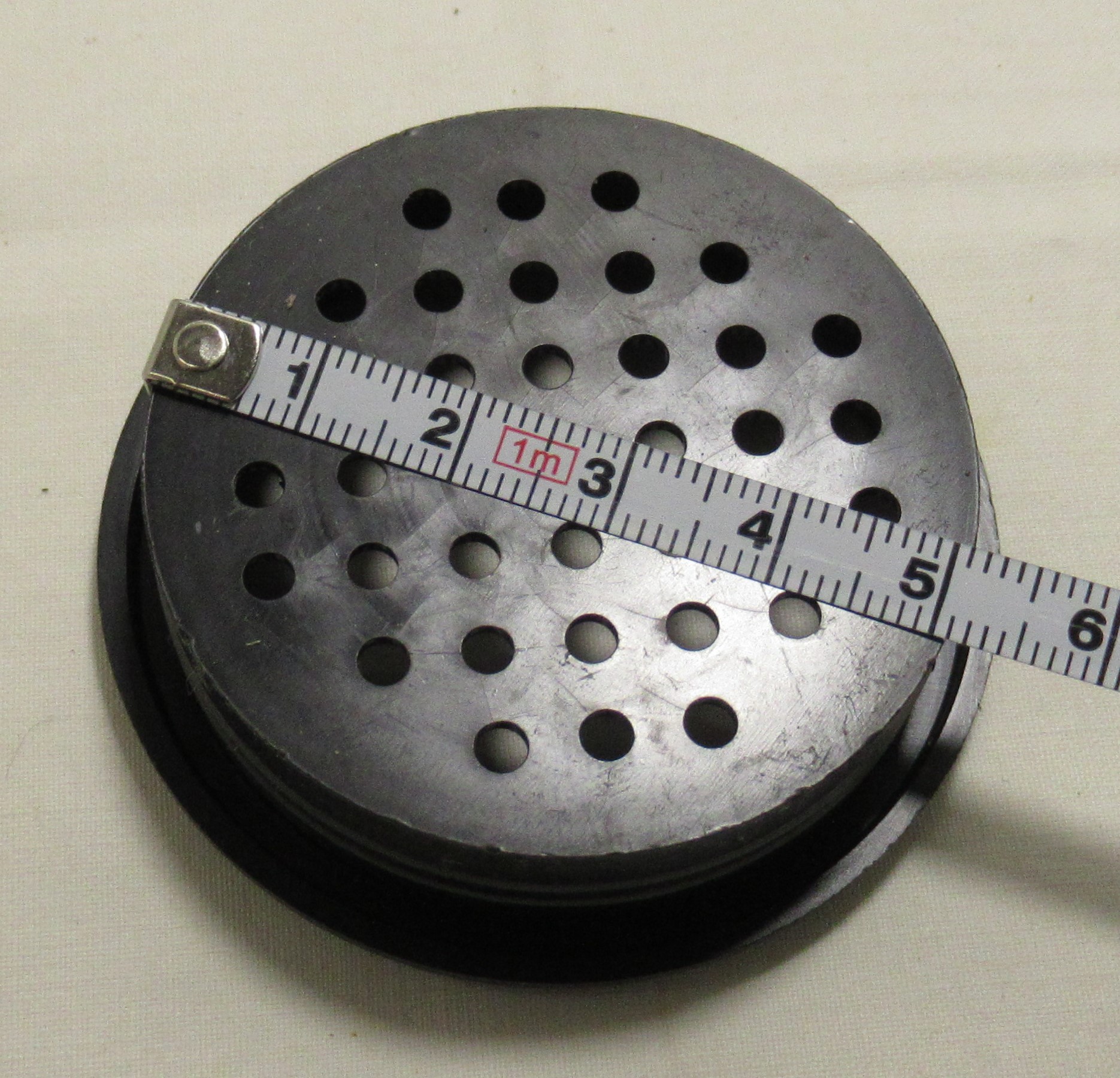 Větrací mřížka dveřní hnědá 50 mm