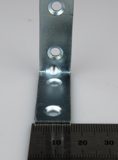 Úhelník 40x40x15mm
